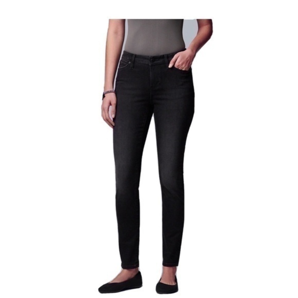 Simply Vera Vera Wang Women's Skinny Jeans in Black